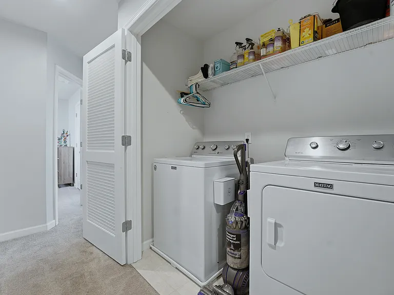 838 Dean Dr — Photo 23