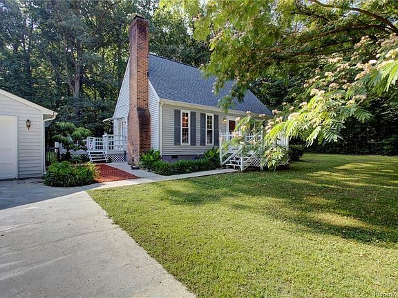 2nd image of 6261 Jones Creek Dr