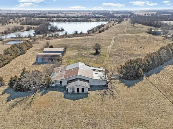2861 Us Highway 54, Moran, KS 66755