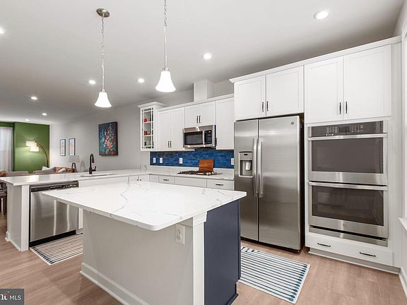 3rd image of 2837 Hokie Ln