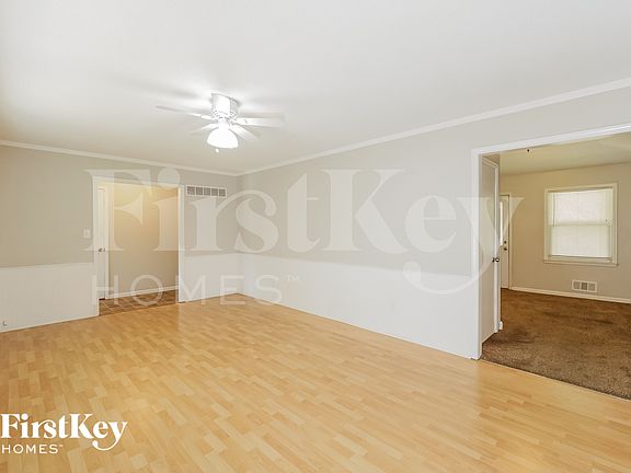 3rd image of 6812 Vermont Ave