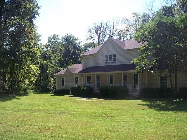 1st image of 777 Summerhill Dr