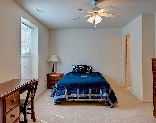 3rd image of 18109 Silverbell Dr