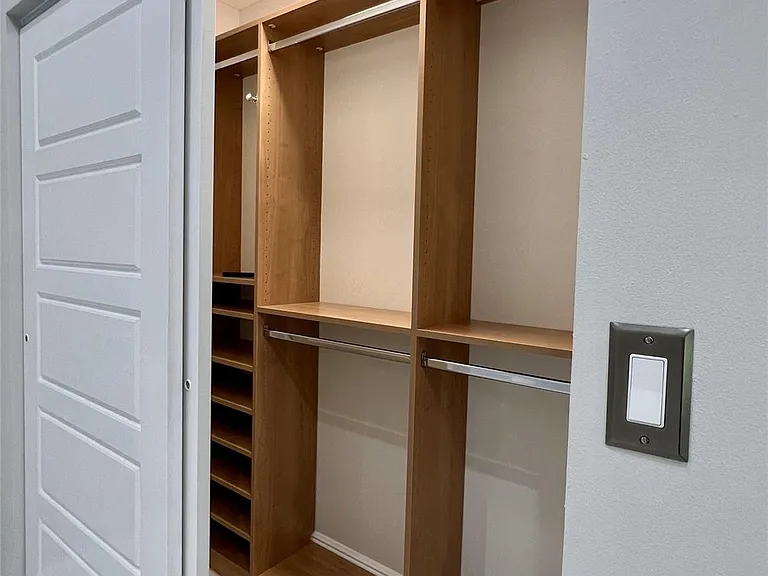 720 Birdie Ct — Photo 15