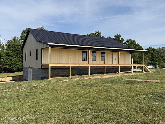 4th image of 110 Don Conatser Rd