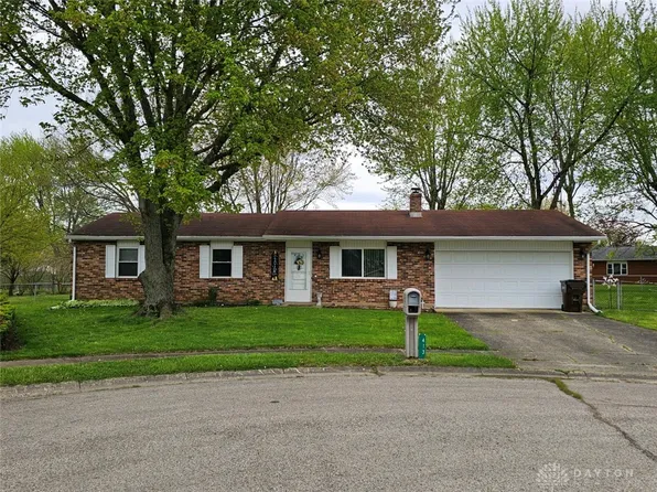 413 Laura Cir, Eaton, OH 45320