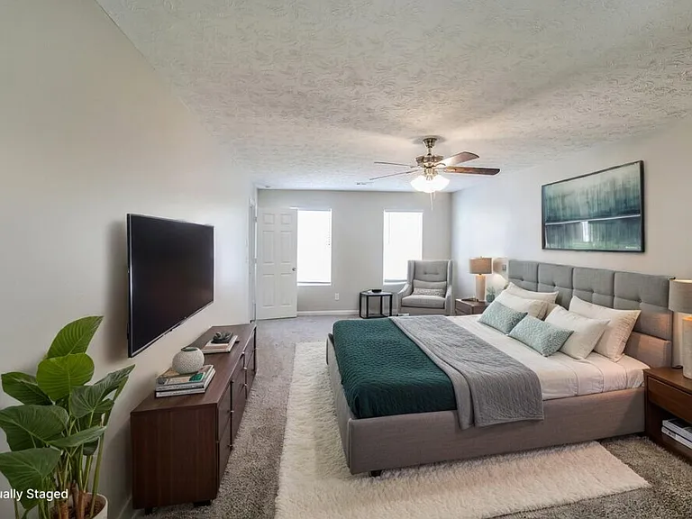 6583 Carriage Ln — Photo 9