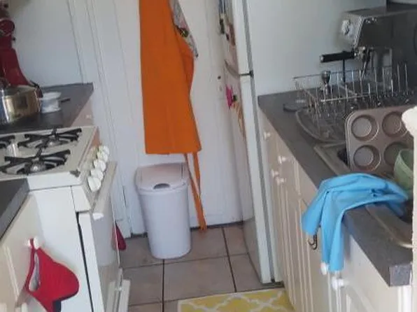 95 Park Dr APT 18, Boston, MA 02215