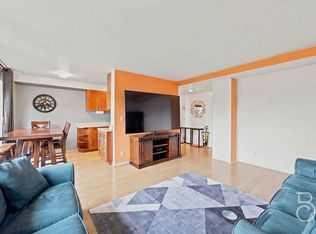 33-65 14th St APT 5A, Queens, NY 11106