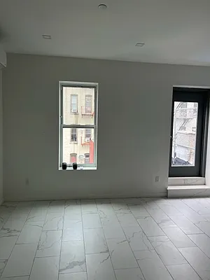 Rented by REAL New York | media 17