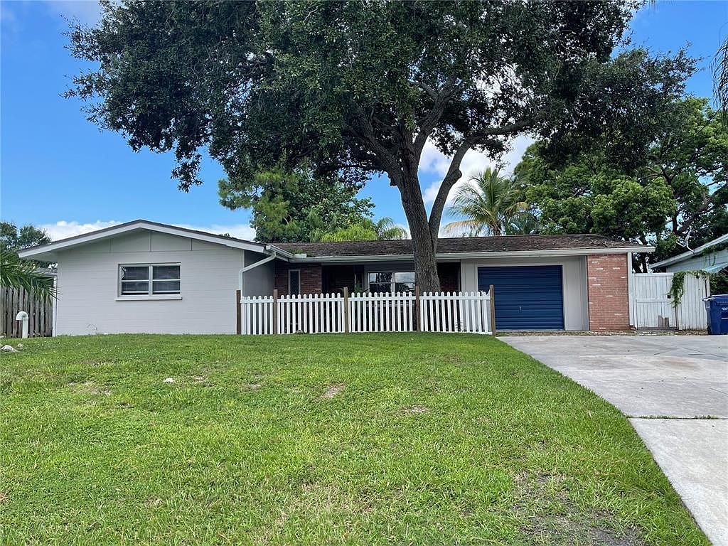 5638 Nutmeg Ave, Sarasota, FL 34231 | Zillow