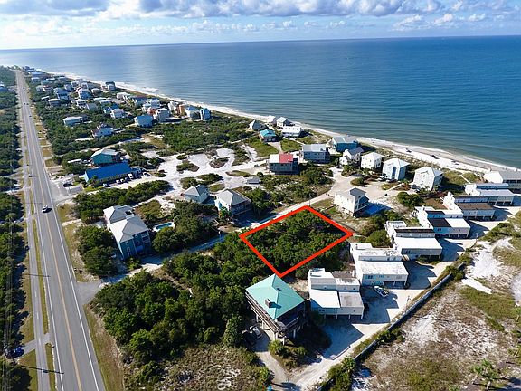 2nd image of 105 Belize Dr