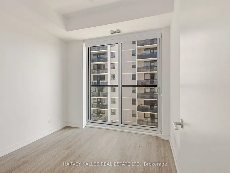 94 Eastdale Ave #524 — Photo 4