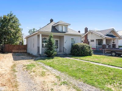 807 W Grace Ave, Spokane, WA, 99205