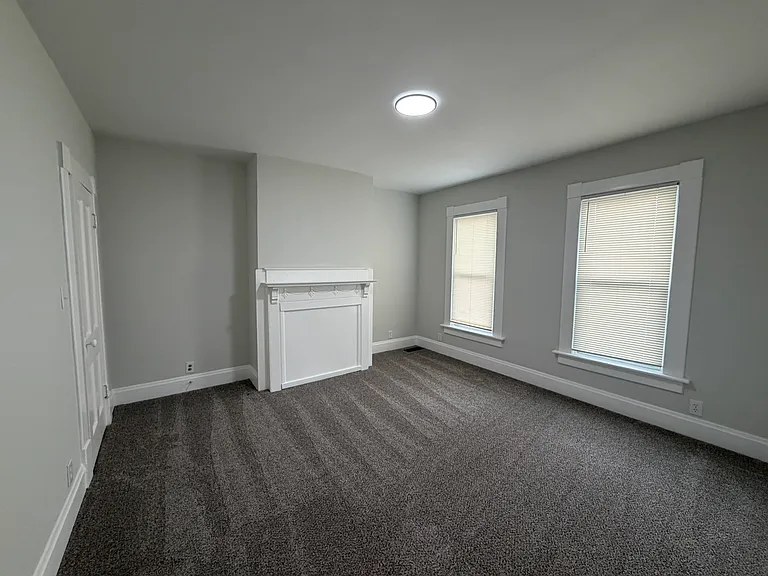 63 Chicago Ave — Photo 13