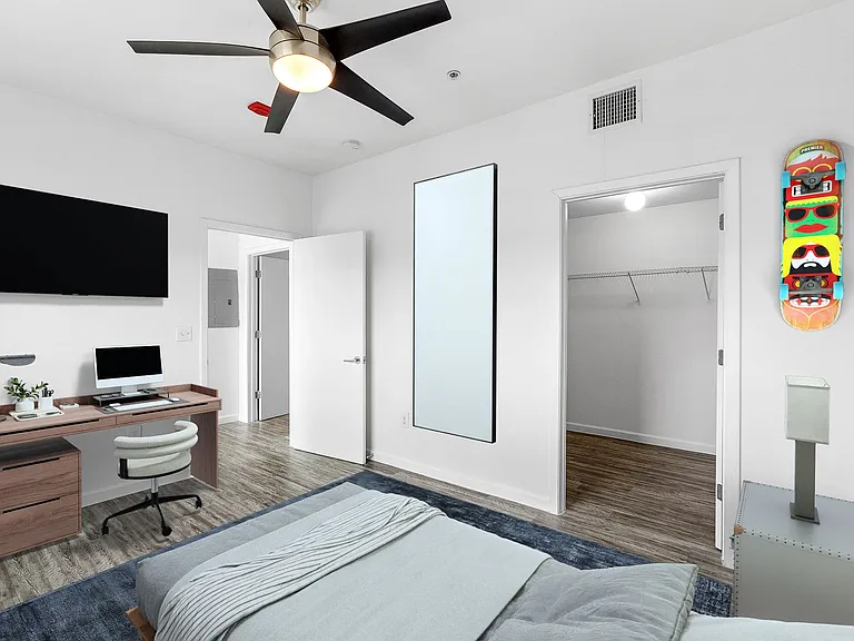 Green Spring Apartments — Photo 17