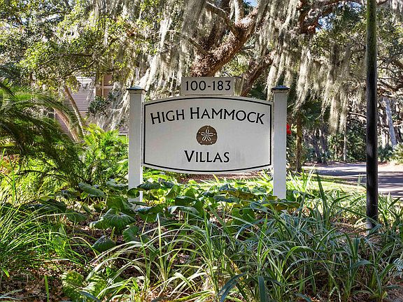 2nd image of 102 High Hammock Vlg