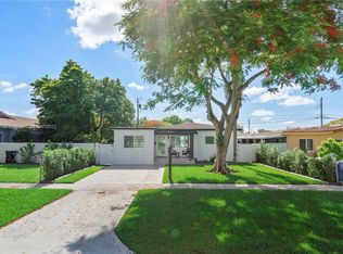 3721 SW 68th Ave, Miami, FL 33155