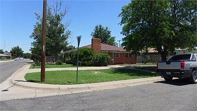 2nd image of 3801 Lewis Ln