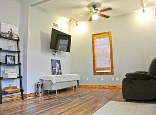 1104 W Taylor St, Bloomington, IL