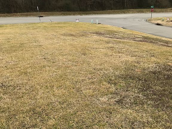 5th image of 502 Grassland Dr
