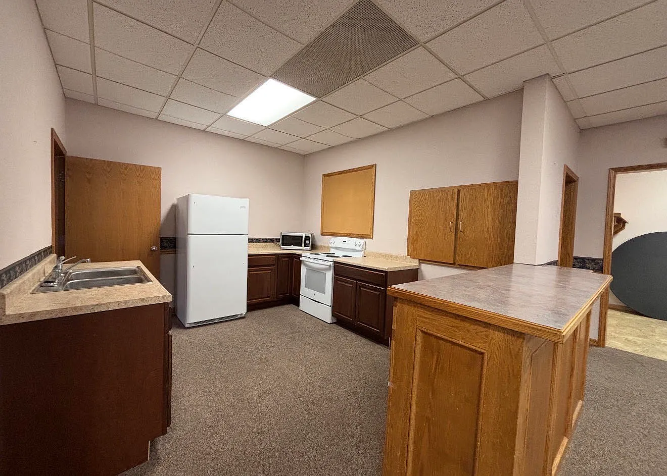1 bed, 1878 sqft, $1,000 — Photo 3