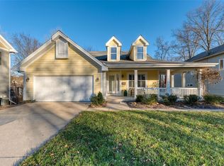 504 Creekside Pl, Saint Louis, MO 63122