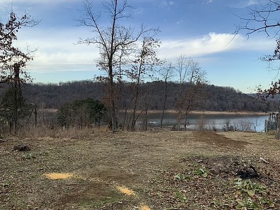 2nd image of 23505 Lakeview Ter