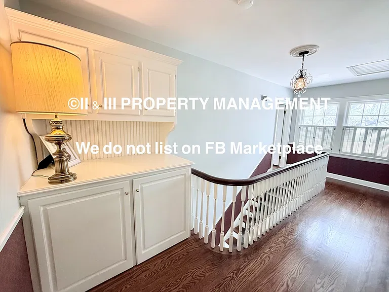 1314 W Red Bridge Rd — Photo 57