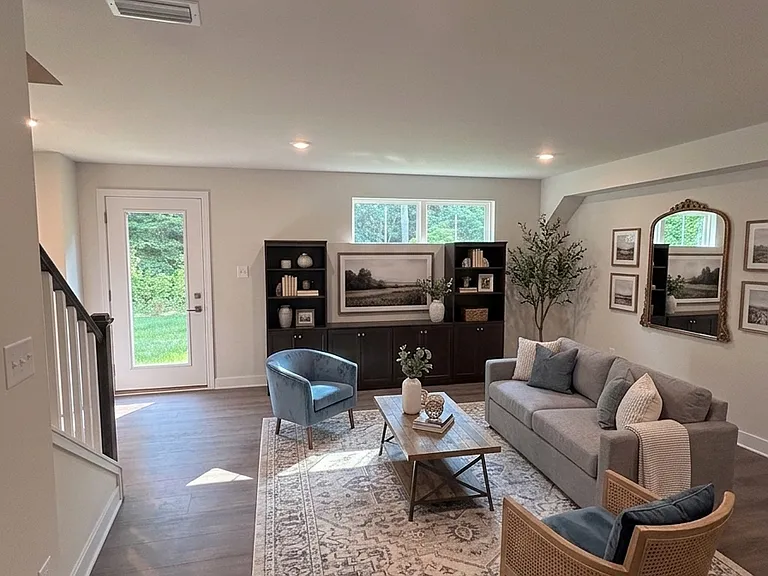 Entry way