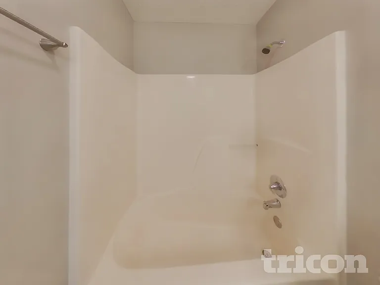 2607 Cooper Pointe Cir — Photo 14