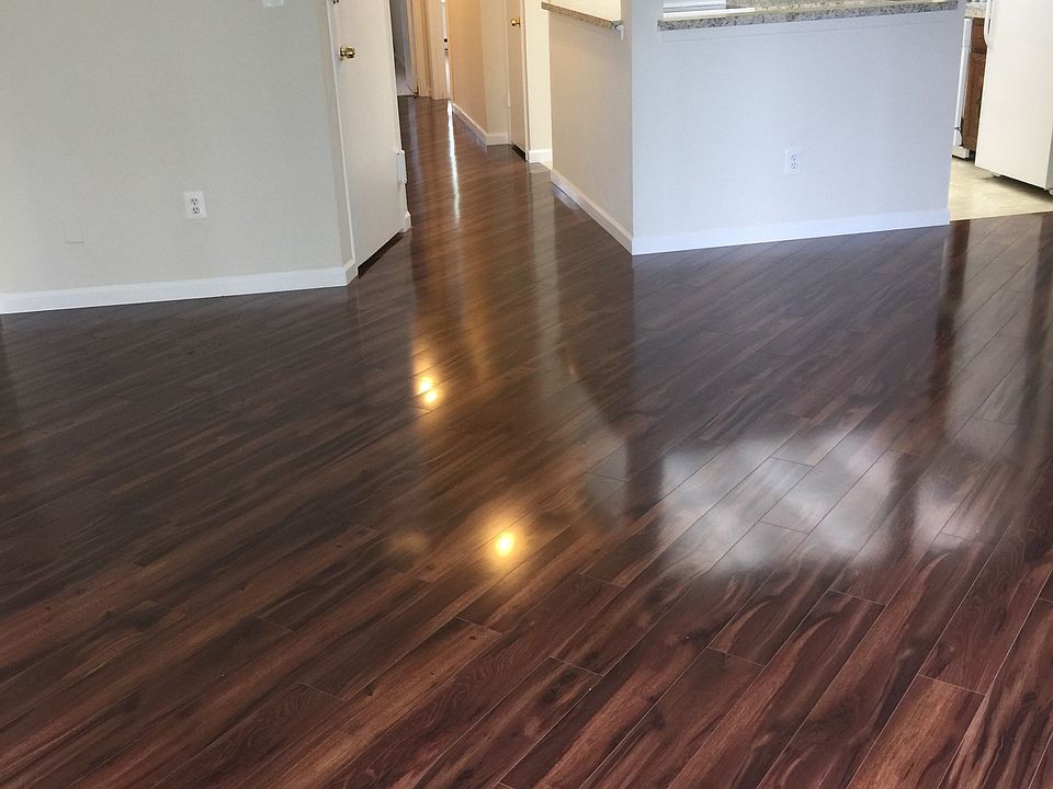 1st image of 20911 23rd Ave #2