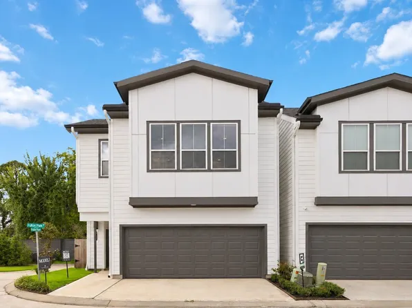 9803 Fulton Park Ln, Houston, TX 77076