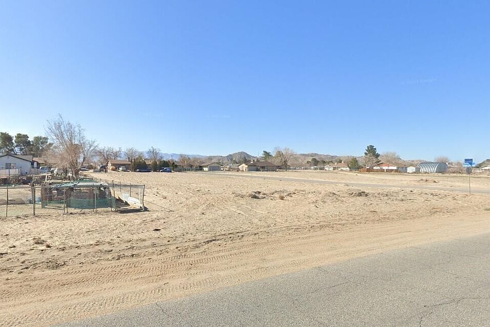 1st image of 172nd St E #E
