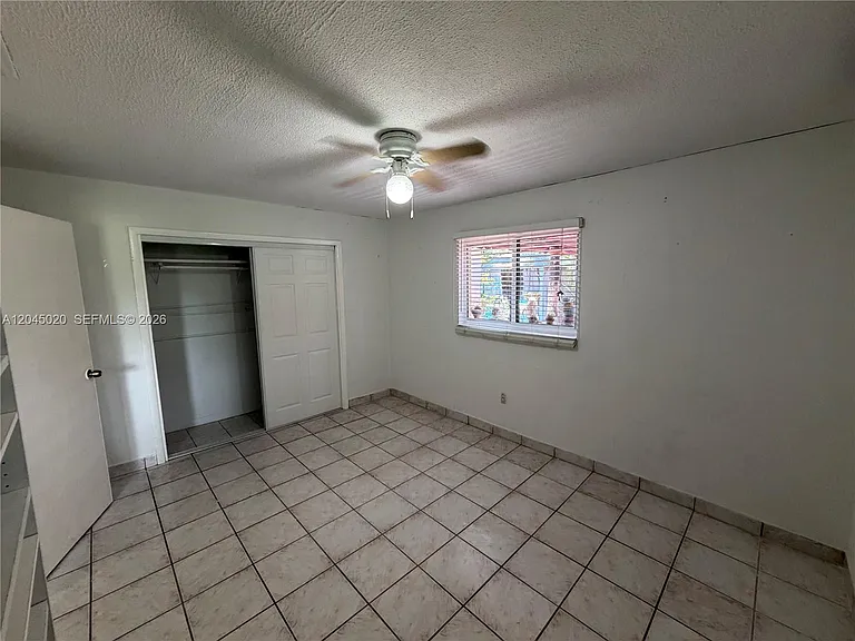 4935 SW 101st Ave #1 — Photo 8