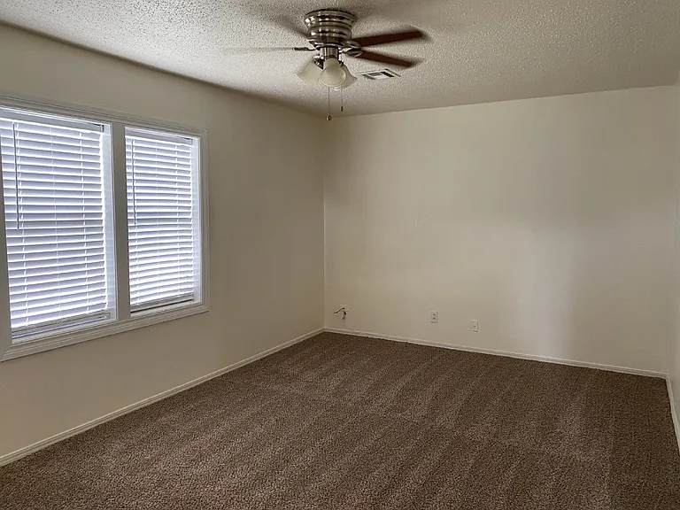 417 Babb Dr — Photo 28