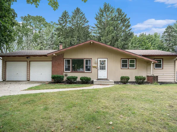 3641 Lancaster Dr, Kalamazoo, MI 49006