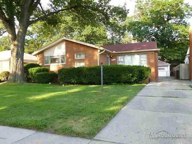 1st image of 24250 Manistee St