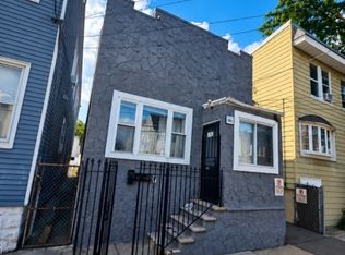 302 N 10th St, Newark, NJ 07107