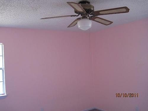 5th image of 413 Jeffery Ln