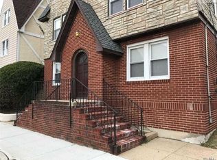 247 Maple Ave APT 2A, Rockville Centre, NY 11570