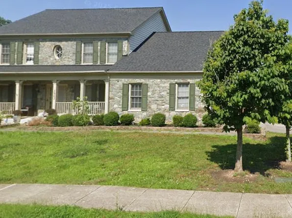 3963 Prickly St, Waldorf, MD 20603