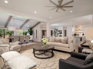 2 Watertree Ct, The Woodlands, TX 77380