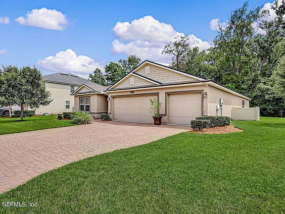 2nd image of 2580 CODY Drive