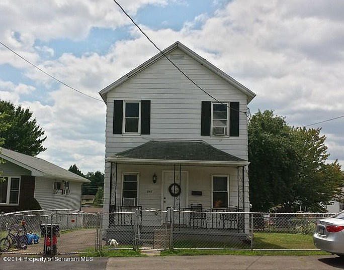 1st image of 847 E Lackawanna St