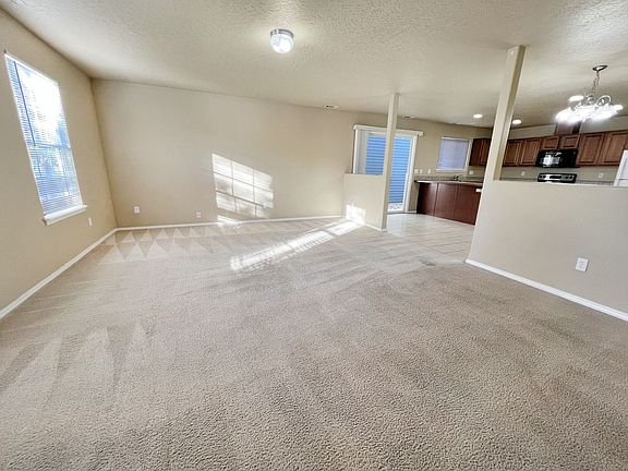4th image of 6523 S Covewood Way