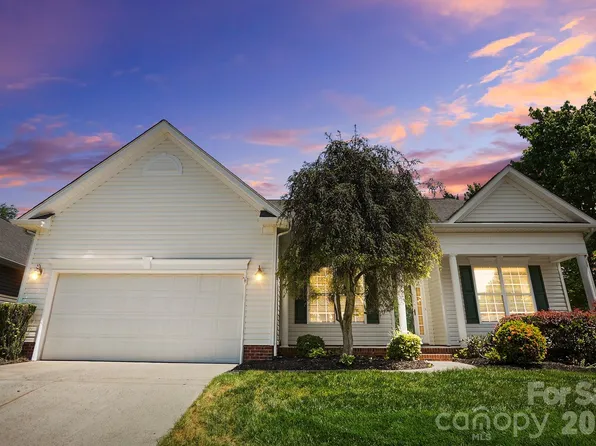 766 Platinum Dr, Fort Mill, SC 29708
