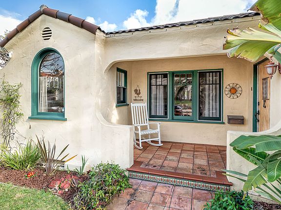 5th image of 1448 Engracia Ave