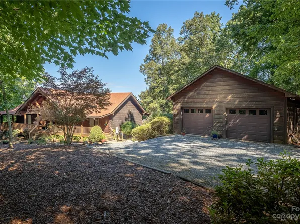 279 Outback Trl, Nebo, NC 28761