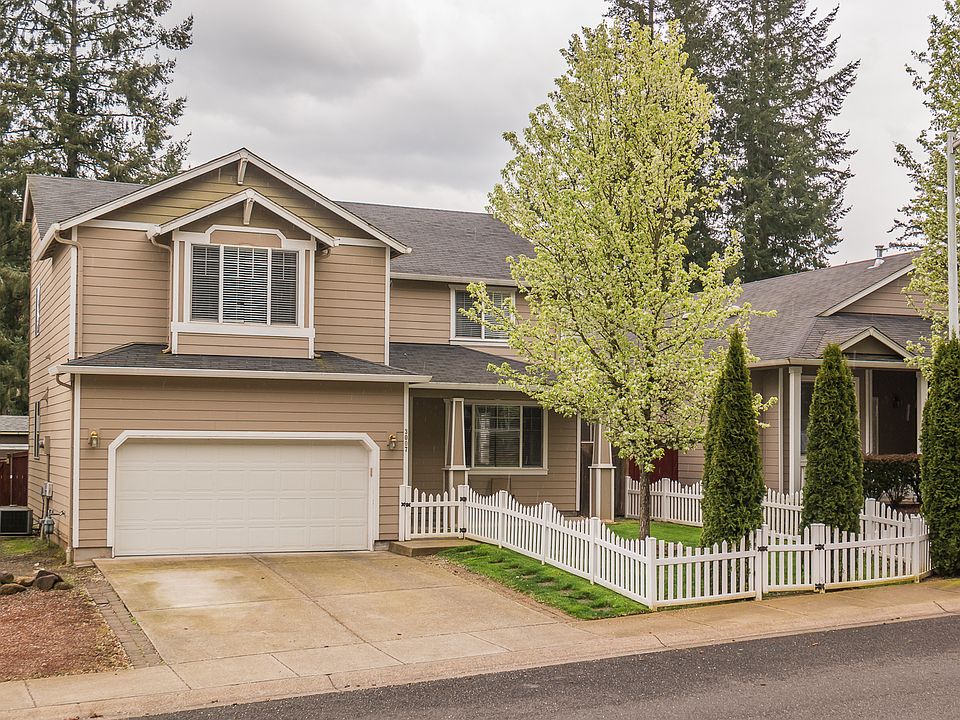 1st image of 3007 NE 181st Ave